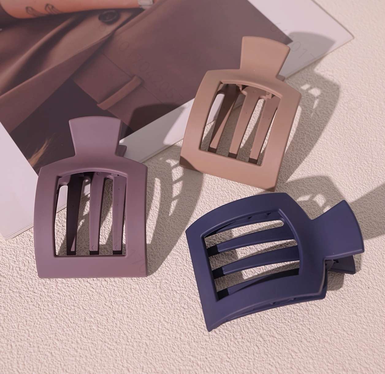 创意饰品头饰发夹 独特设计发卡 发饰独特款式 时尚潮流头饰发饰品
详情图5