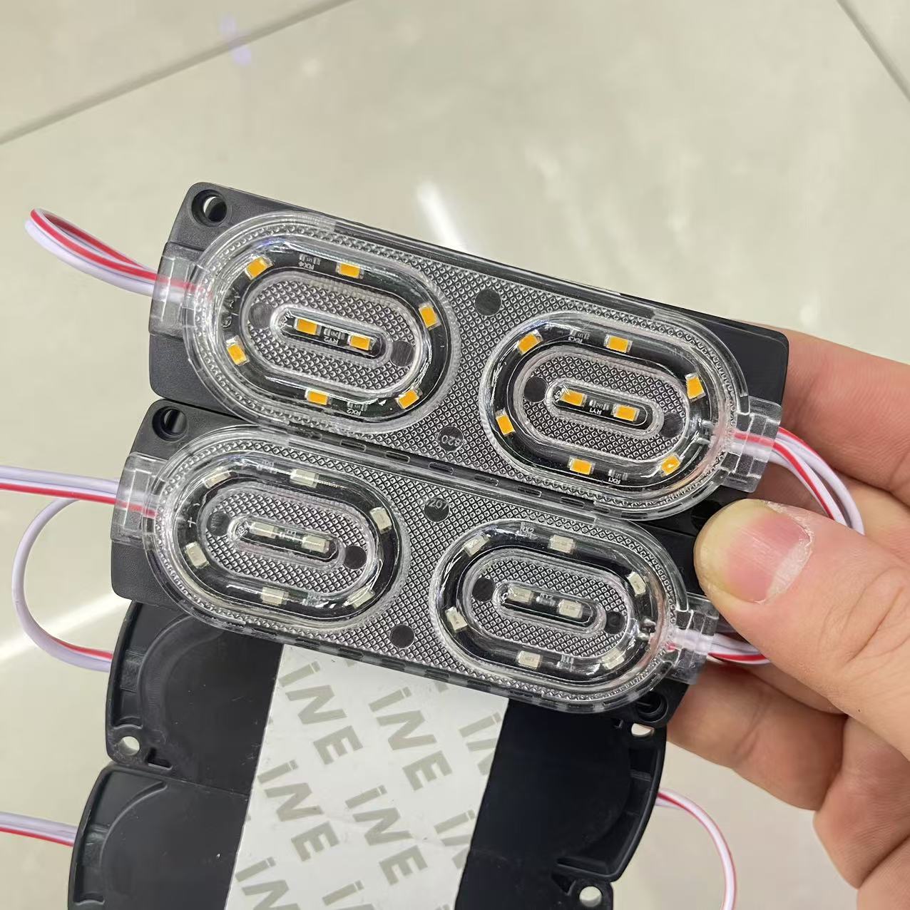 Motorcycle LED flashing lights, taillights, 12V decorative lights, colored lights, new module, brake lights, chassis lights Application Scenario