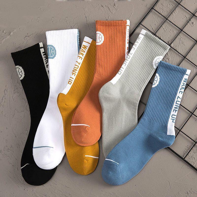 socks men's autumn and winter mid-calf length socks sports men socks ins trendy black stockings black and white knee high socks basketball socks