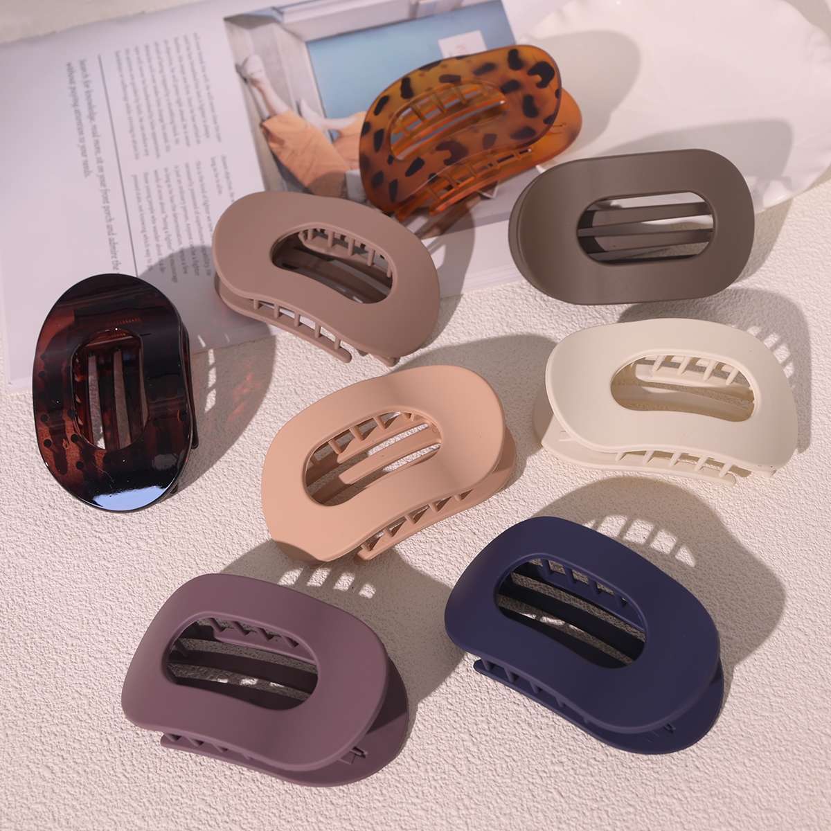 新款升级内置弹簧   创意饰品独特设计发卡   高级感头饰时尚潮流女士必备