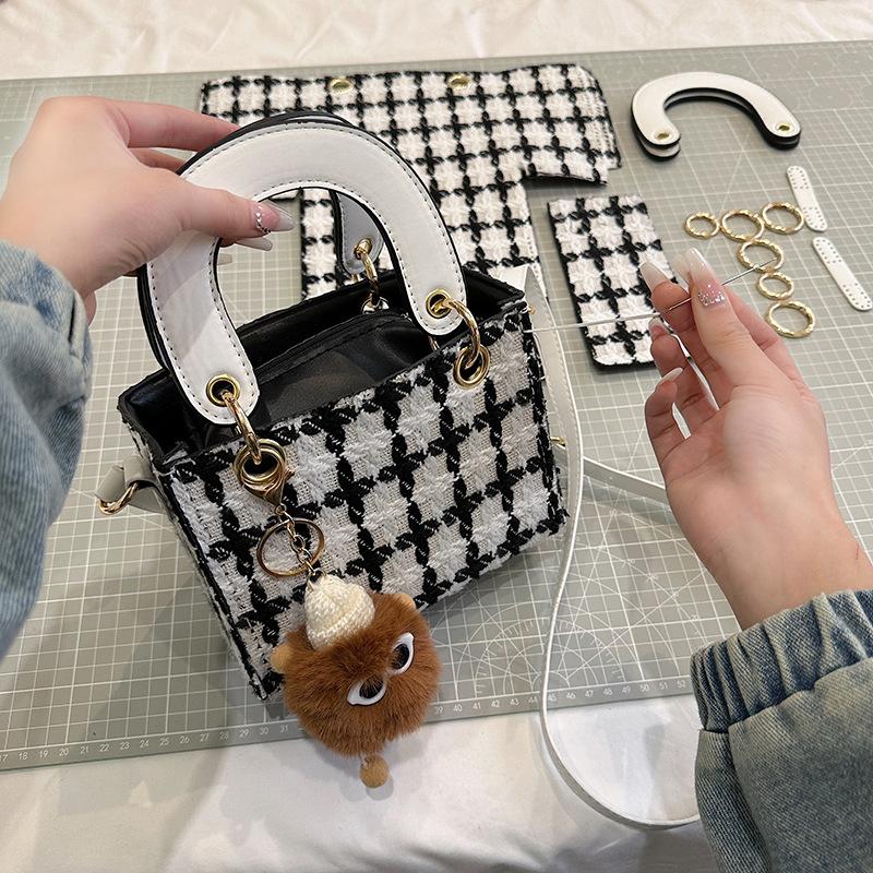 Bag Crossbody Shoulder Bag Plaid Korean Style Handbag Korean Style All-Matching Trendy Vintage Women's Bag Handmade Material