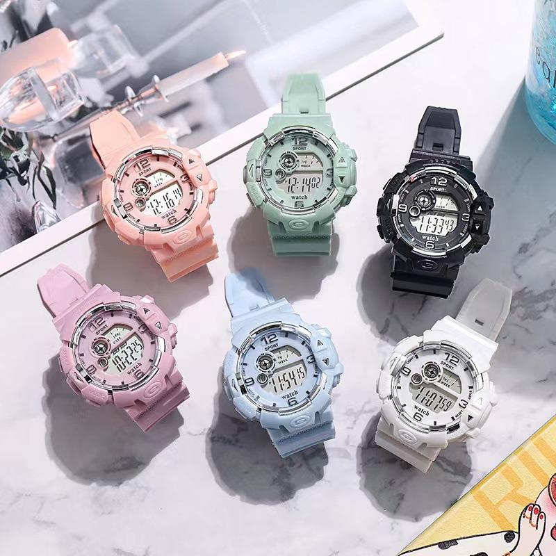 Factory Wholesale Fresh Sweet Electronic Watch Female Middle School Student Couple Sports Waterproof Arm Clo Luminous Watch Male