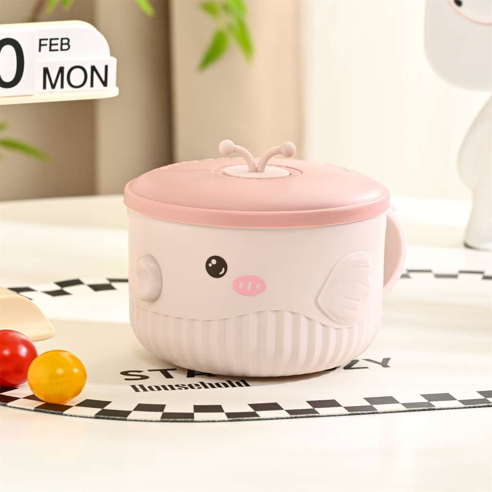 M73-9986 Children's cute cartoon 304 stainless steel bowl, soup bowl handle, baby food bowl, student soup bowl, fish lunch box Application Scenario