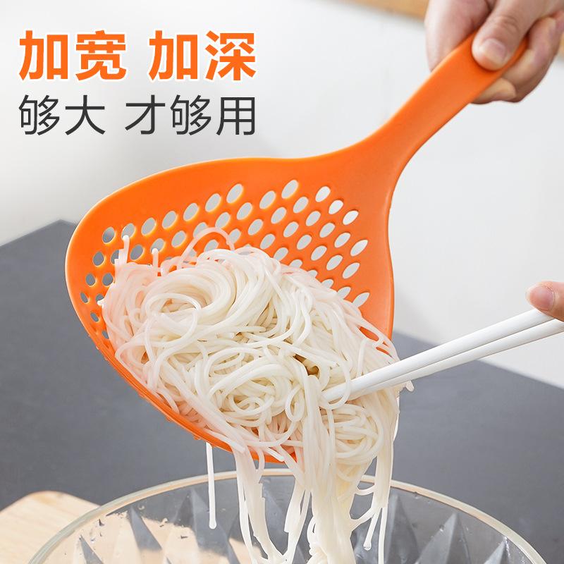 japanese-style large colander for dumplings kitchen long handle noodle spoon household hot pot spicy hot pot draining spoon strainer