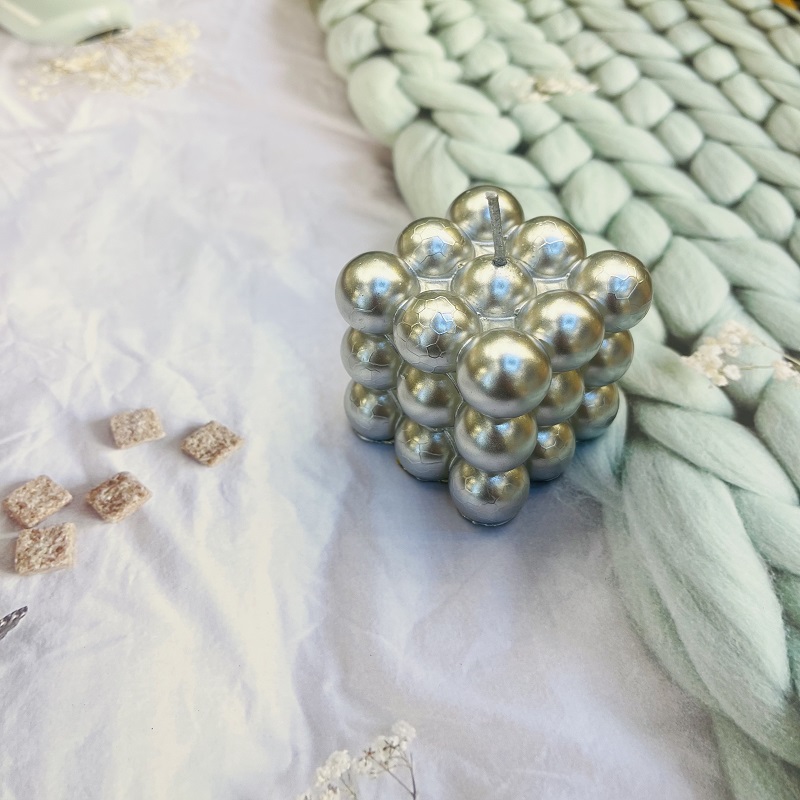 Gold and Silver Magic Cube Scented Soybean Candles Wedding Banquet Souvenirs Valentine's Day Gifts Birthday Gifts Shaped Ornaments Candles Scented Candles Christmas Tree Candles Birthday Happy Candles Birthday Candles Candles Scented candles Christmas candles Application Scenario