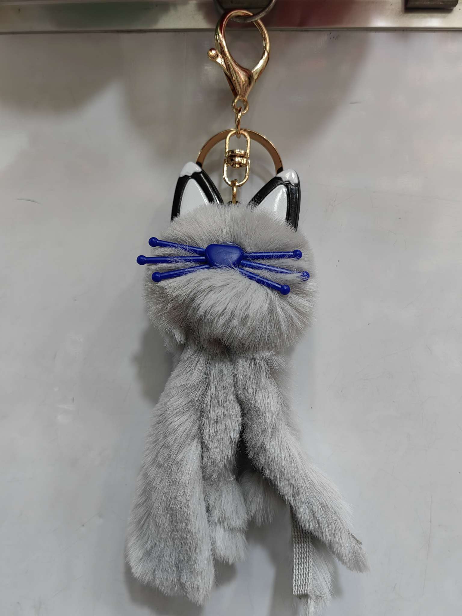 3711琪丽莎饰品：挂饰，毛球带须超萌小猫咪钥匙扣， 手机包包双用挂饰 精美饰品挂件 时尚潮流挂饰挂件详情图2