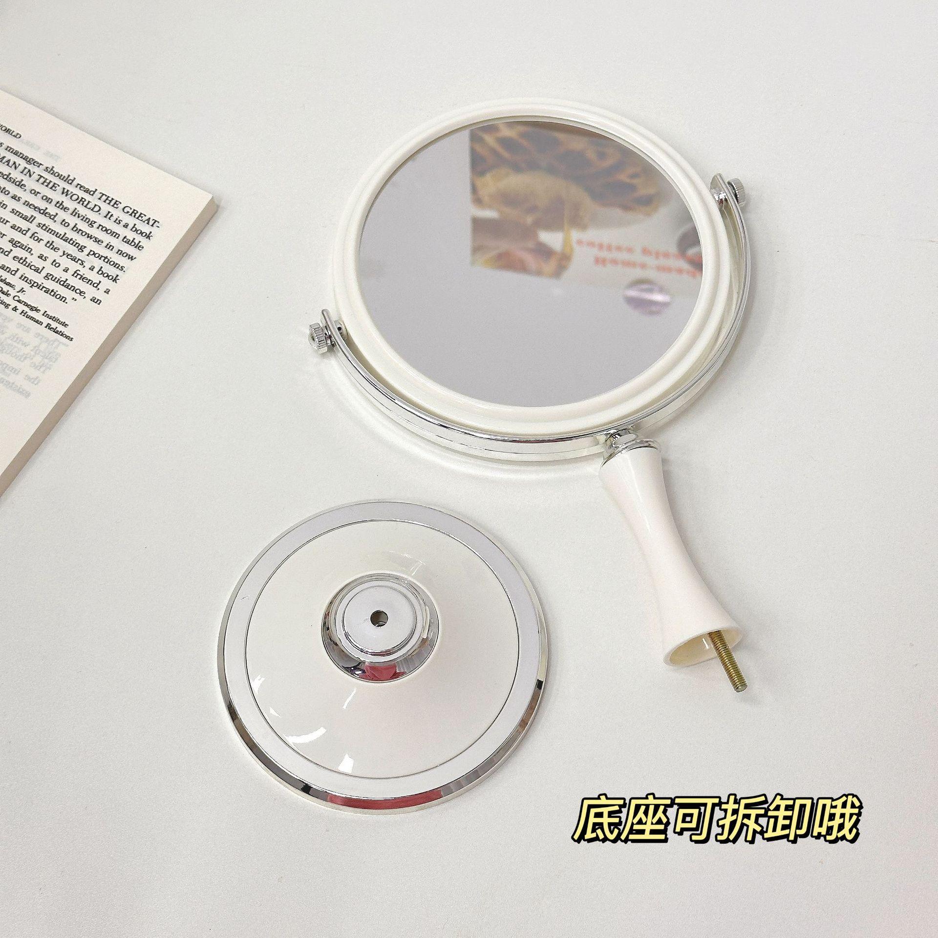 wholesale european-style 360-degree rotating 6-inch dressing mirror princess mirror desktop 3-fold enlarged desktop double-sided cosmetic mirror Application Scenario