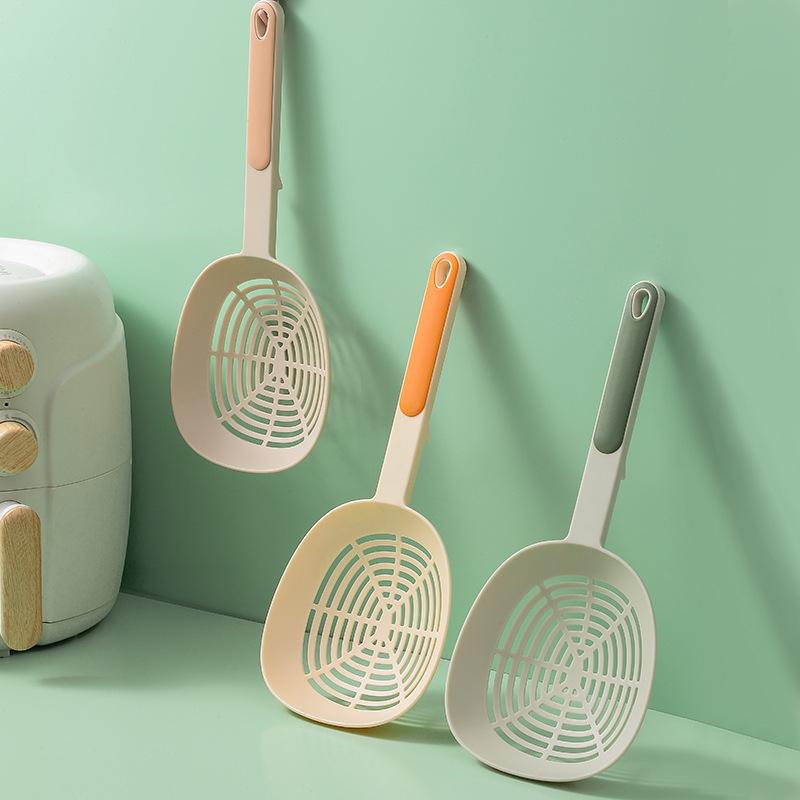 Colander Kitchen Pasta Spoon Scoop up Dumplings Filter Screen Food Grade High Temperature Resistant Pasta Big Strainer Colander Long Handle Drain Strainer Spoon