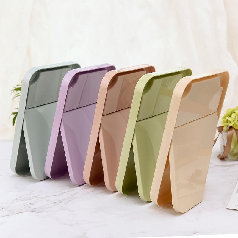 hd one-sided makeup mirror desktop plastic colorful dressing mirror foldable and portable large square princess mirror Application Scenario