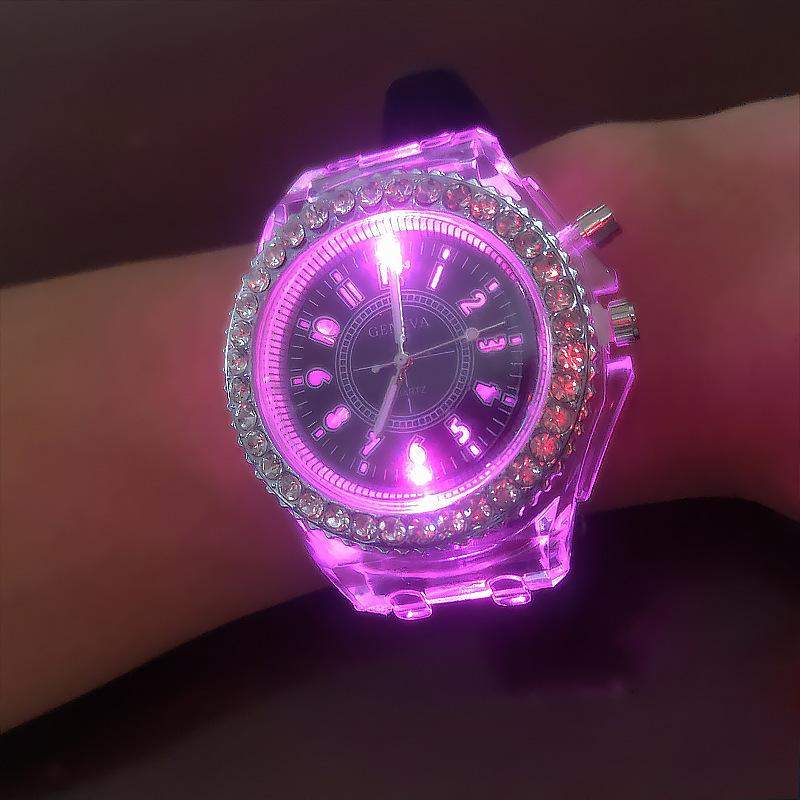 Popular Geneva Luminous Fashion Colorful Flash Watch Led Silicone Watch Diamond Couple Watch Geneva