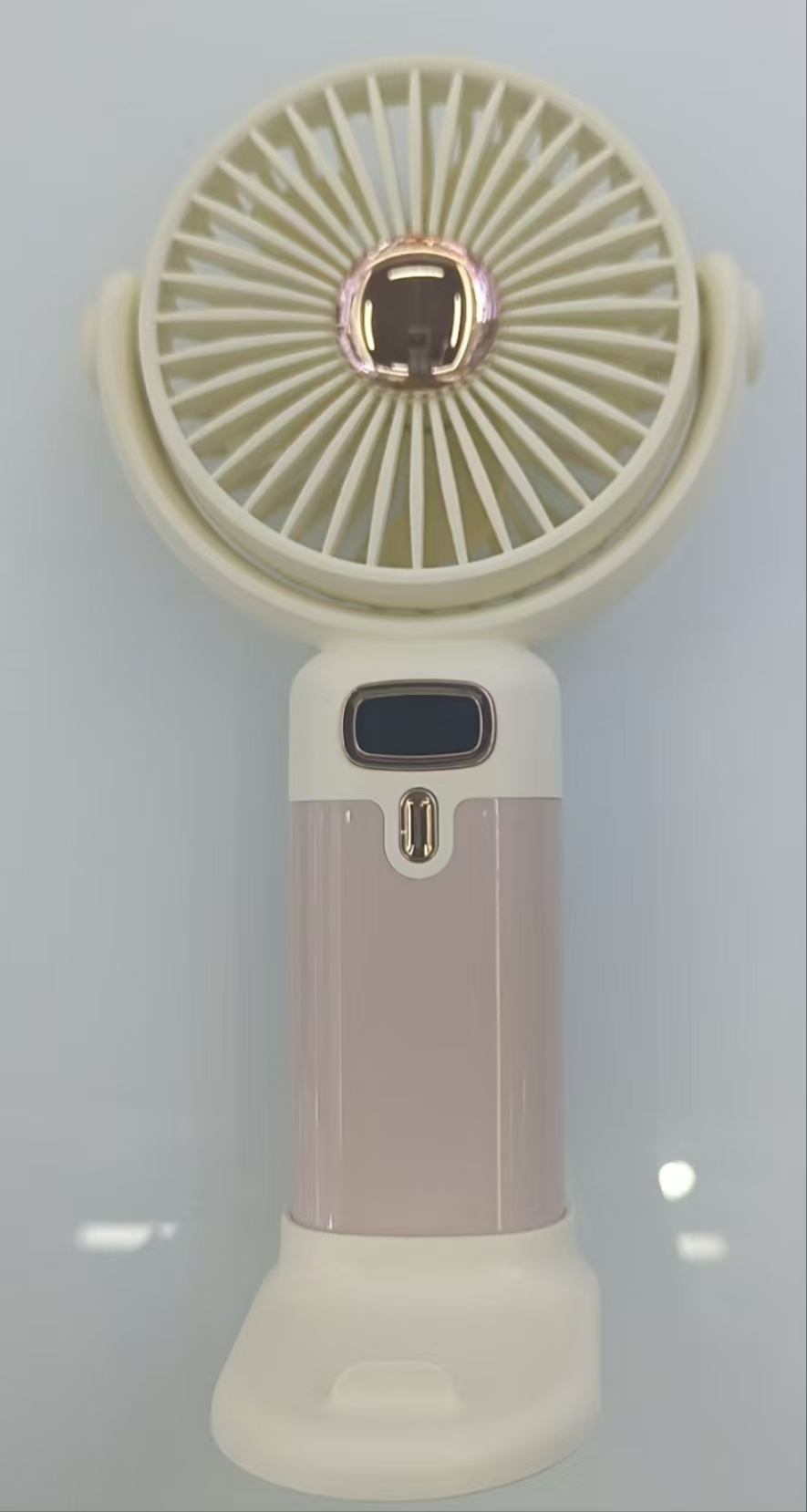 The MS105 is equipped with a digital display charging fan, featuring an ultra-long battery life and three wind speeds Application Scenario
