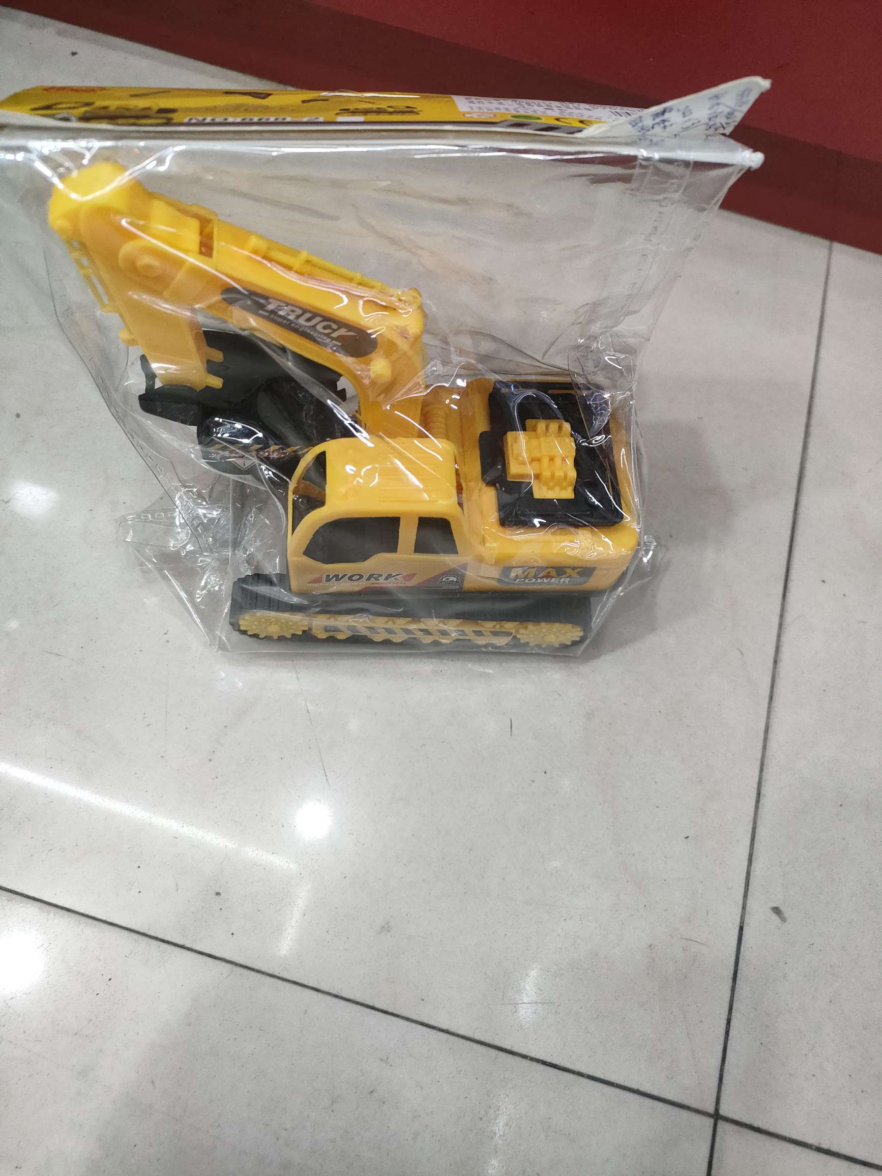 في عام 2024، حفارة جديدة بلعب صغيرة الحجم، وسيارة هندسية، وأكياس PVC، ومزيجان من الألوان، ولعب أطفال نموذجية، ولعب للأطفال في سن الخامسة.التفاعل بين الآباء والأمهات. details Picture