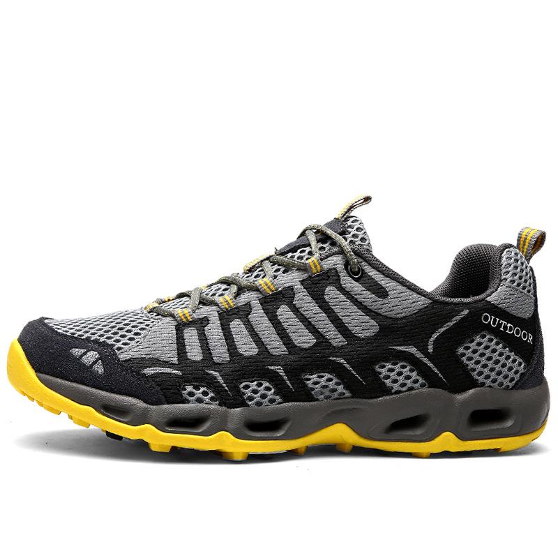 2017 Spring and Summer Hiking Shoes Mesh Upstream Shoes Leather Hiking Outdoor Shoes Climbing Outdoor Shoes Sports Shoes Wholesale