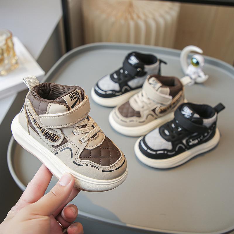 boy high-top sneakers 2024 spring and autumn new children's casual shoes wholesale soft bottom little kid's sneakers fashion