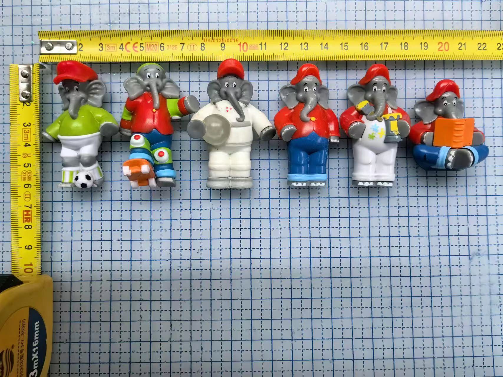 手办模型实物图