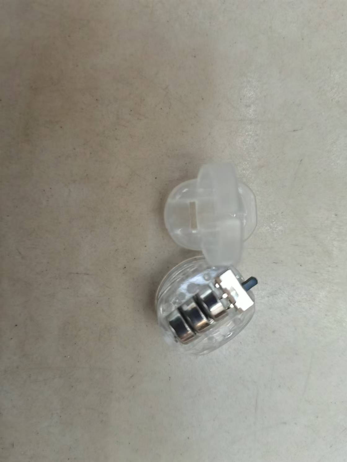 儿童发光戒指卡通氛围戒指可爱图案闪光玩具戒指厂家直销电子树脂戒指发光卡通戒指直销详情11