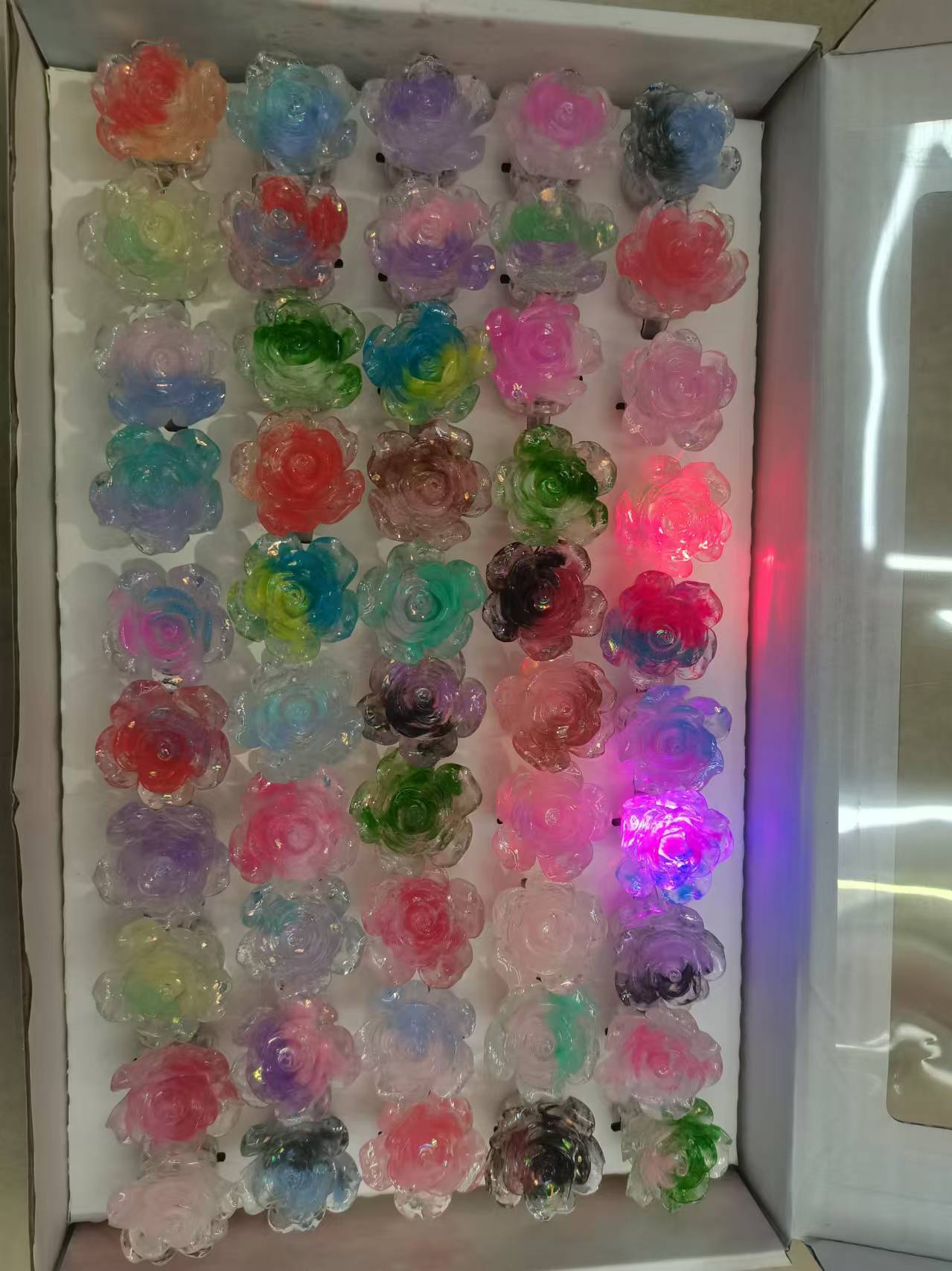 儿童发光戒指卡通氛围戒指可爱图案闪光玩具戒指厂家直销电子树脂戒指发光卡通戒指直销详情9