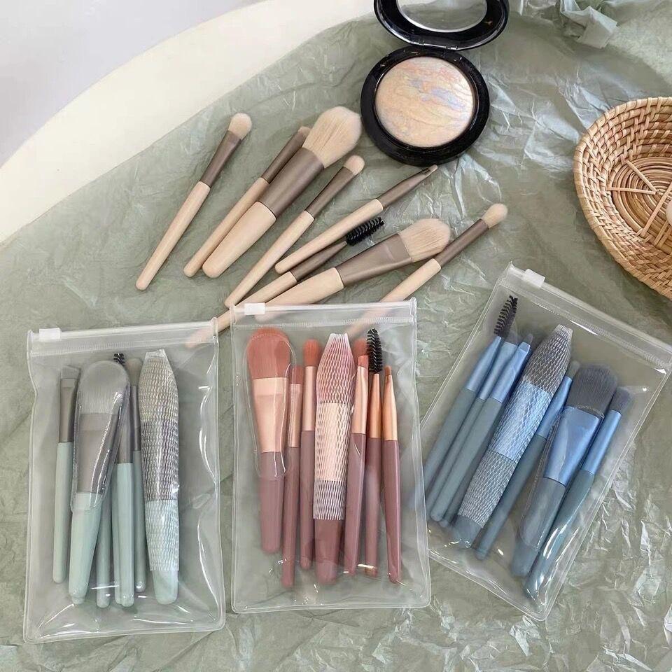 8 Makeup Brushes Suit Full Set of Brushes Face Powder Eye Shadow Lip Concealer Blush Foundation Soft Hair Makeup Brush