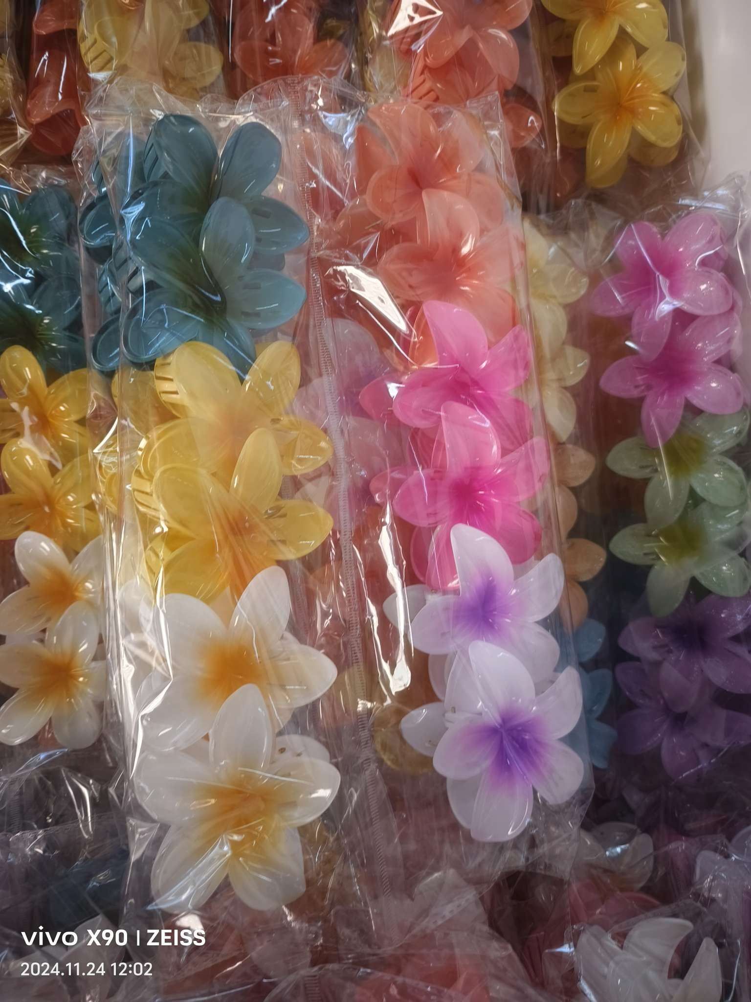 抓夹女高级感2024新款发夹后脑勺发夹气质鲨鱼夹创意饰品详情图2