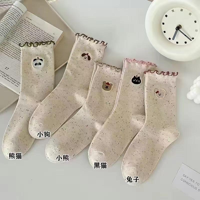 socks autumn girls cartoon animal tube socks is korean cute trendy pile style white socks zhuji socks industry women's socks