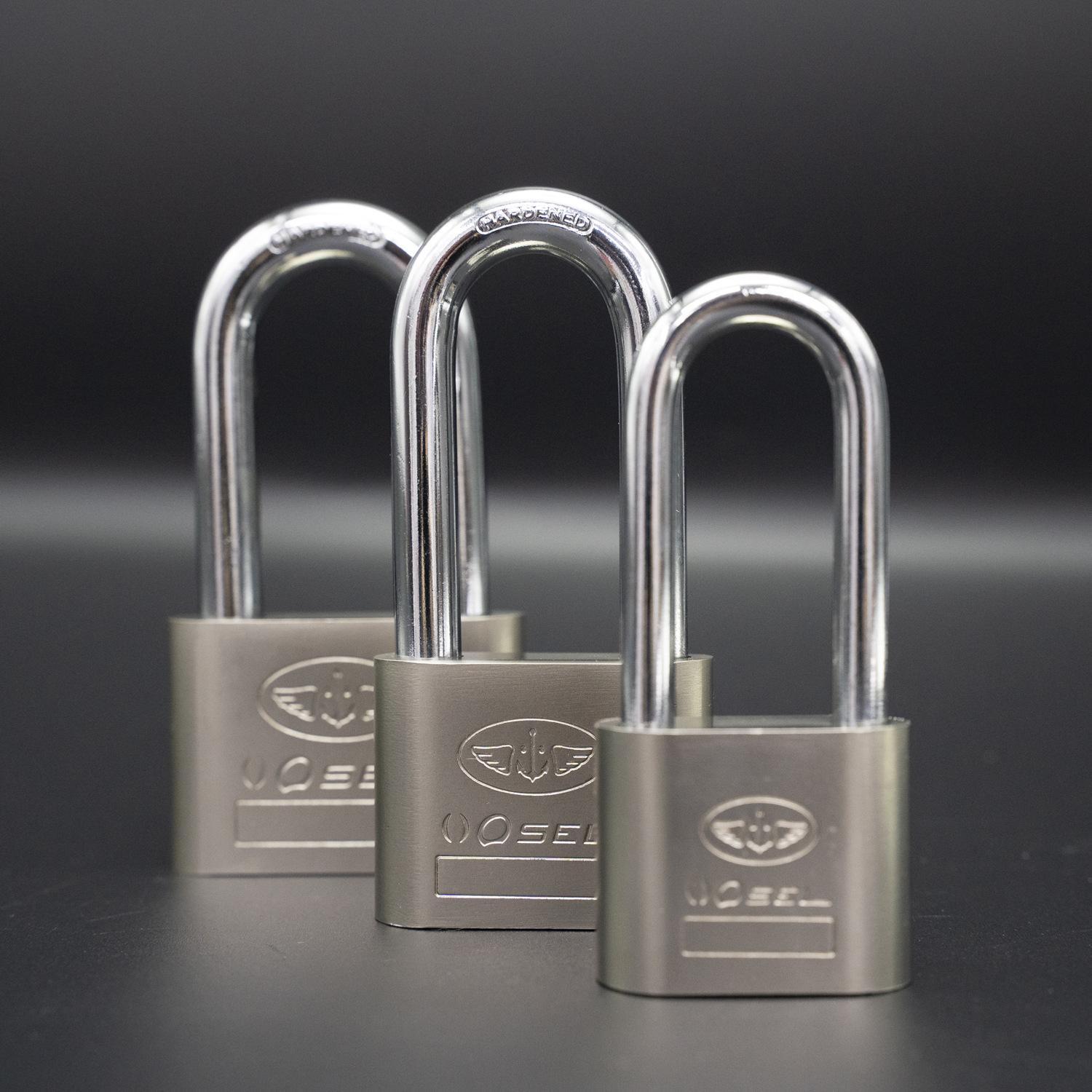 Baoxin Brand Osel Series Long Beam Steering Lock High Quality Matte Electroplating Four Keys Steering Lock Large Quantity and Excellent Price Application Scenario