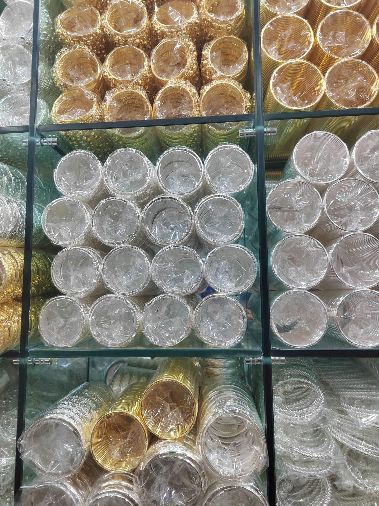 沙金景泰蓝玉手镯 高雅手链 手饰饰品 时尚手镯 精致手饰 优雅手链 独特饰品产品图