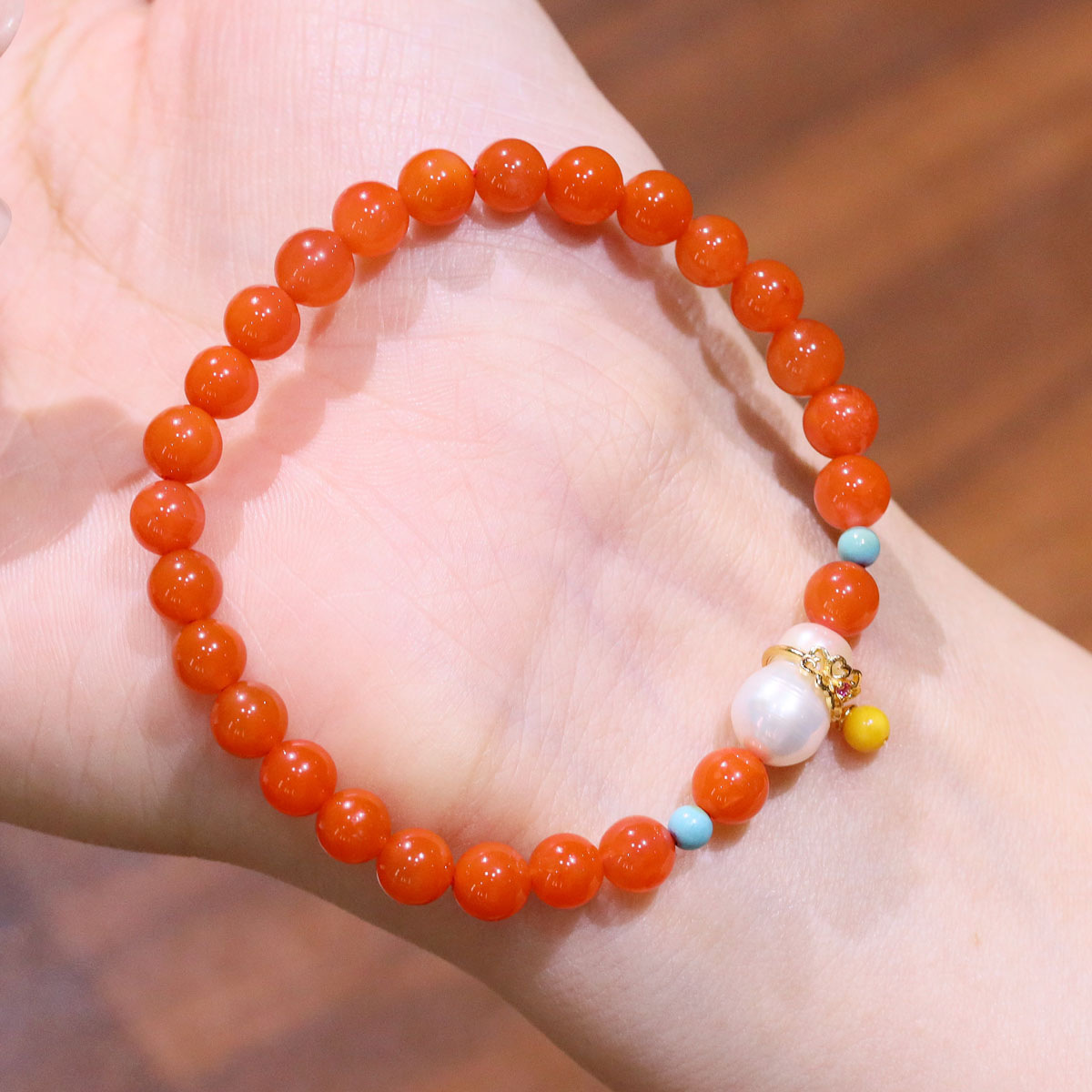 新中式天然南红玛瑙手链女复古民族风设计南红玛瑙手串白底实物图