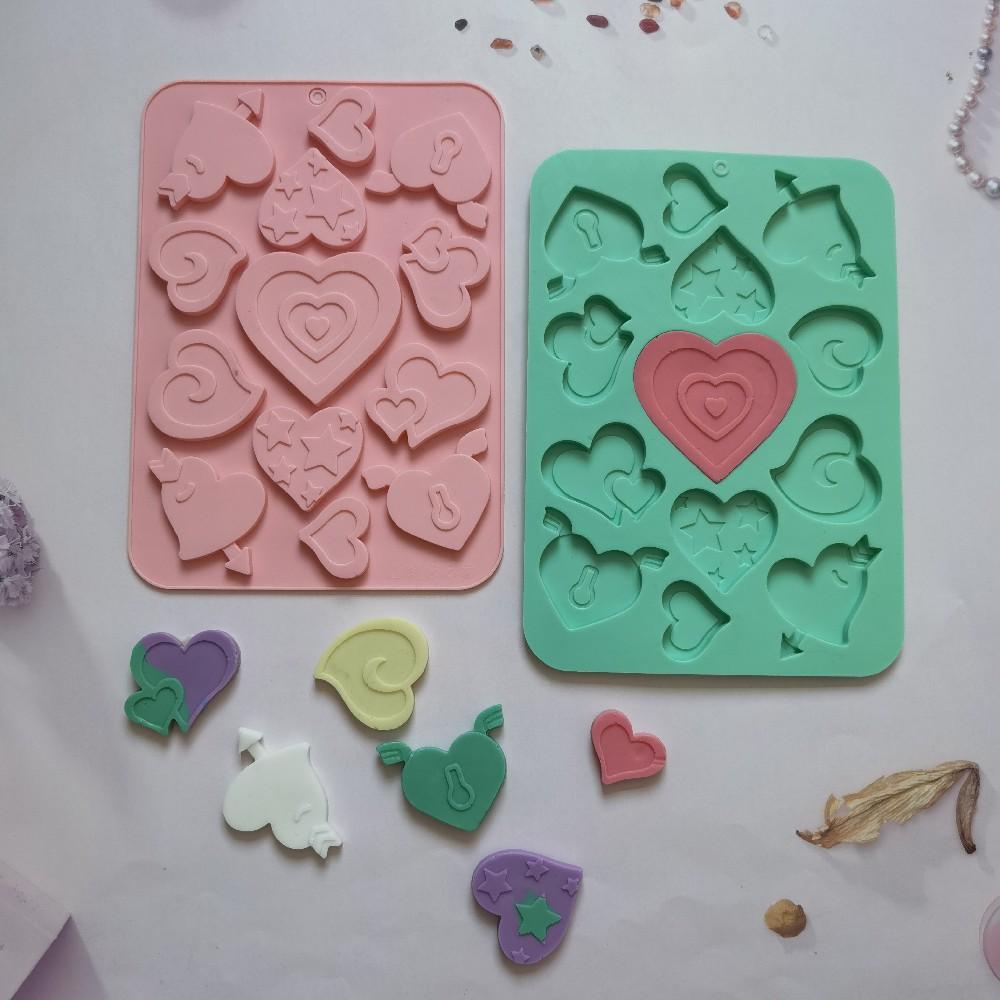 13 Even Multiple Love Cake Mold Mold Non-Stick Silicone Jelly Candy Mold 3D Mold DIY