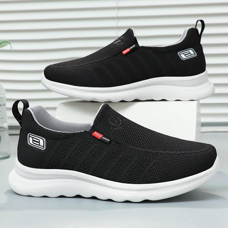 shoes men 2024 spring new men's shoes wholesale slip-on lofter old beijing cloth shoes men walking shoes