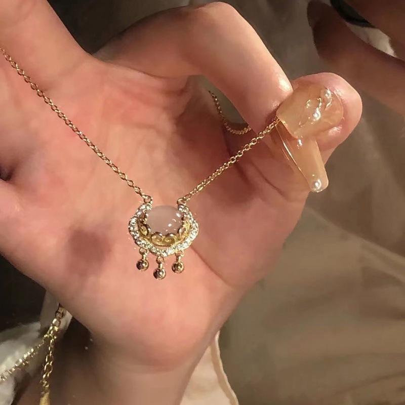 new national style auspicious cloud lock necklace safe auspicious high-grade light luxury niche chinese design female clavicle chain full figure