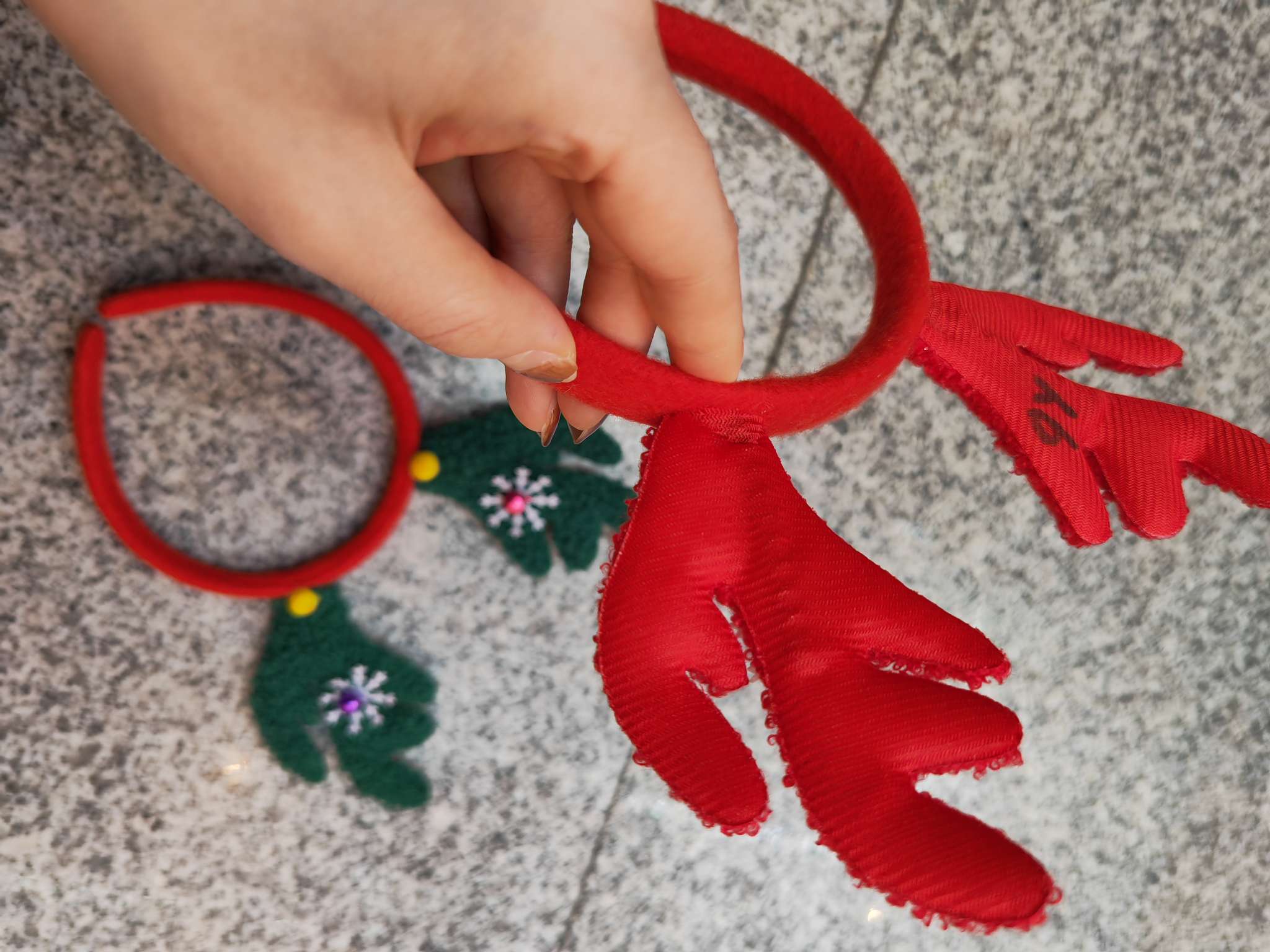 Christmas cultural decorations, office Christmas decorations, Christmas game props, Christmas antler headbands detail image 3