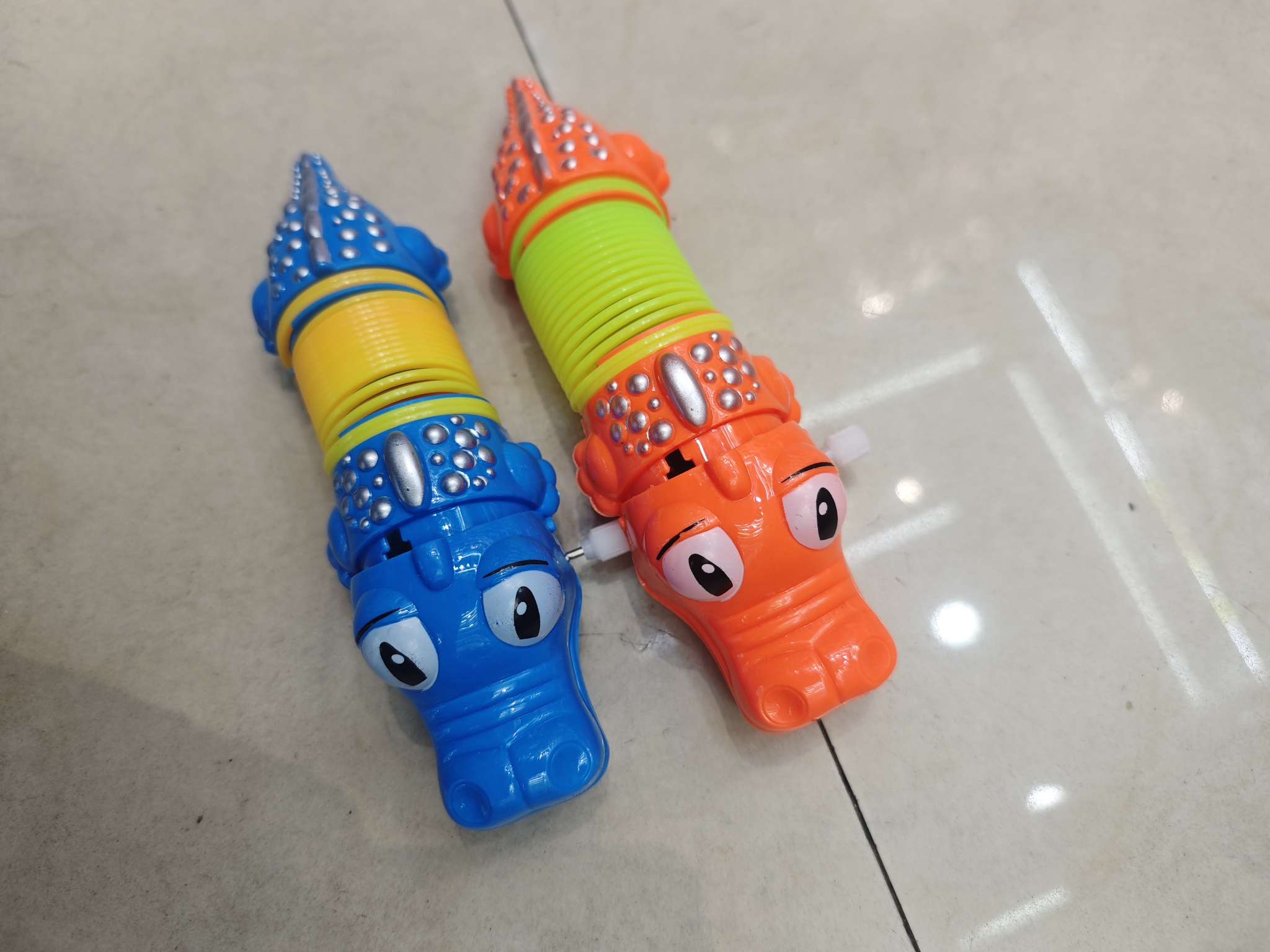发条玩具 上链玩具 小鳄鱼 可爱玩具发条 多色混色细节图