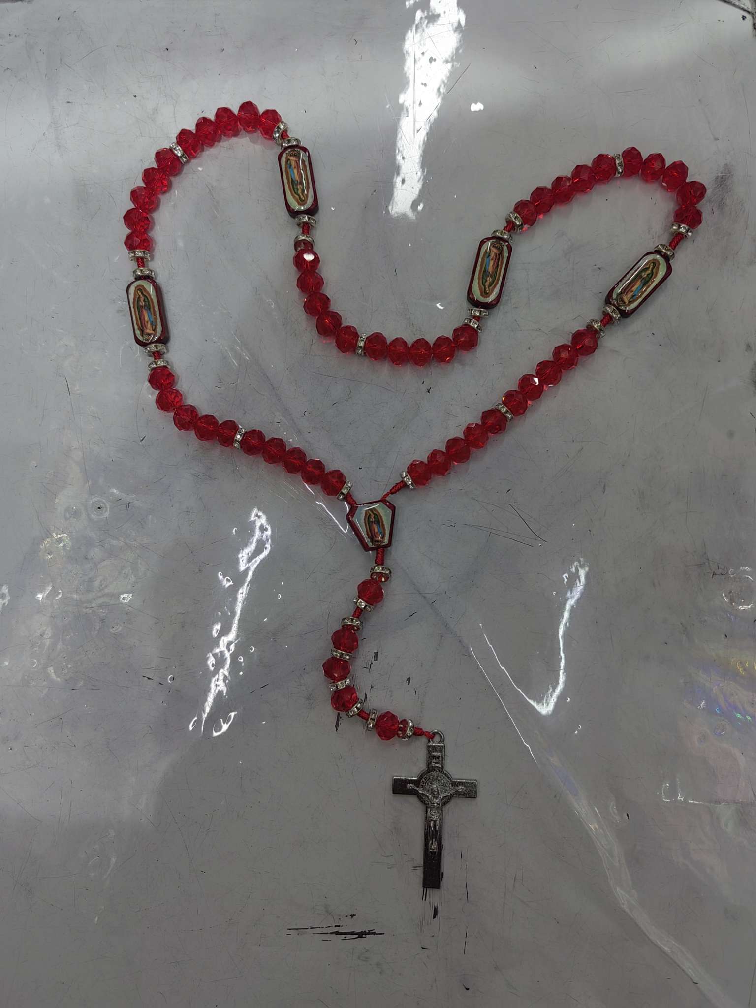 High-quality silver jewelry and pearl necklaces in European and American style, fashionable and exquisite necklaces, pearl jewelry, crystal necklaces, cross necklaces details Picture