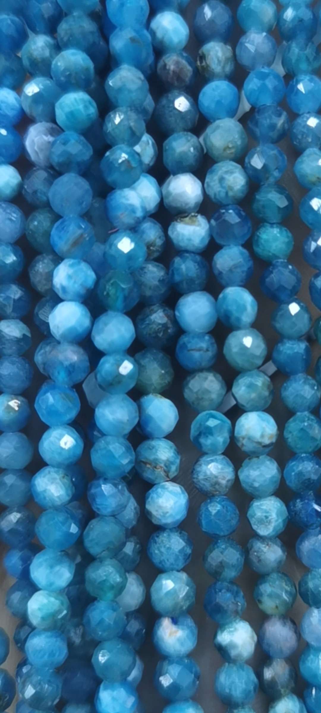 Natural stone, Tianhe stone, tiger's eye stone, turquoise, white turquoise details Picture