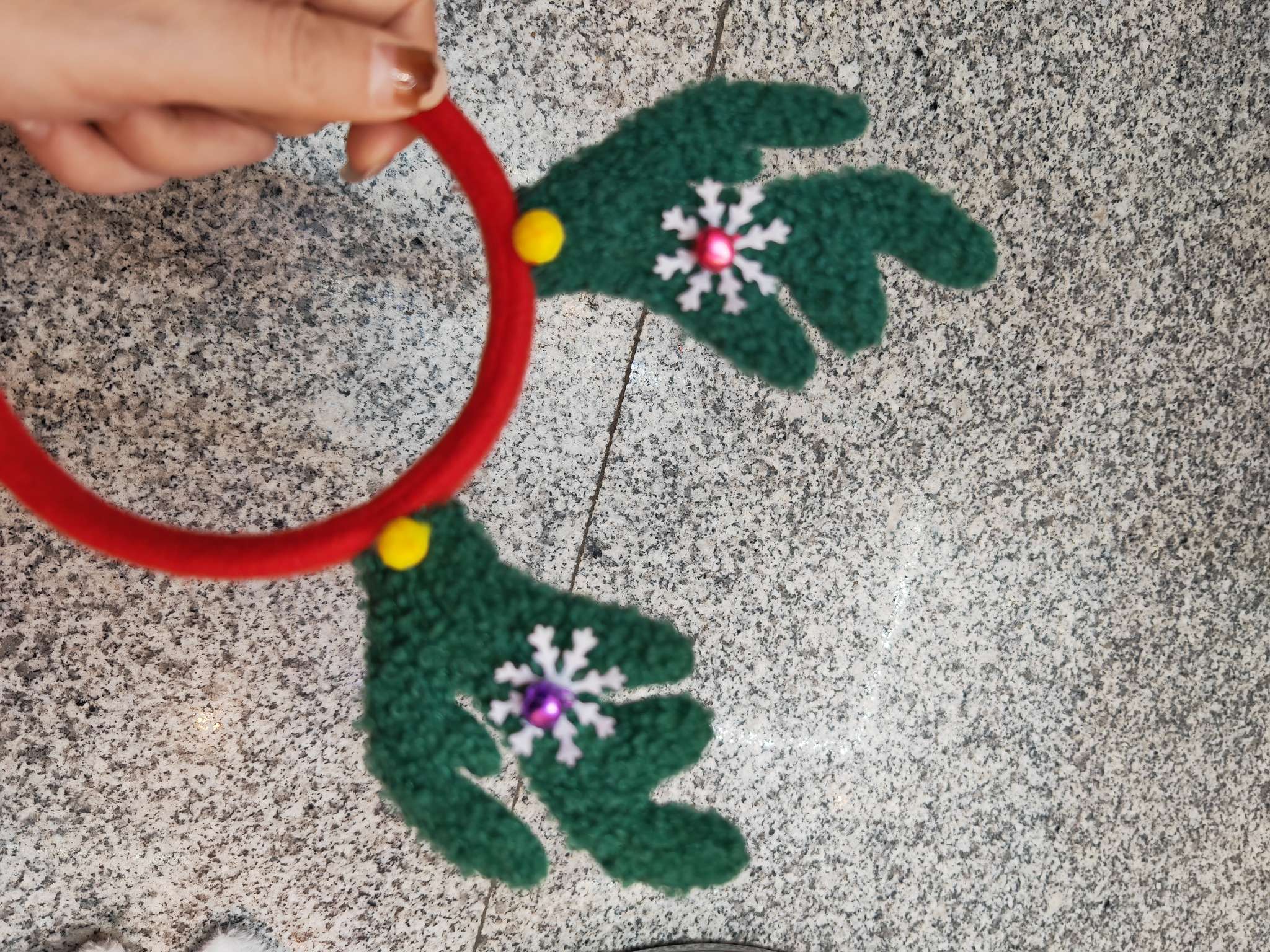 Christmas cultural decorations, office Christmas decorations, Christmas game props, Christmas antler headbands Application Scenario