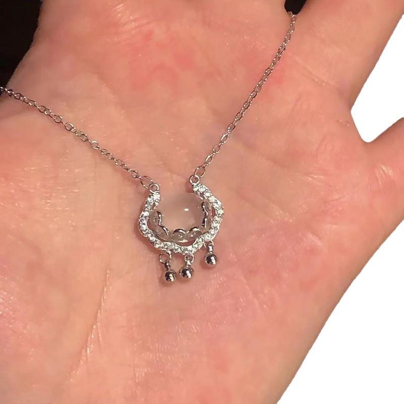 new national style auspicious cloud lock necklace safe auspicious high-grade light luxury niche chinese design female clavicle chain Item Picture