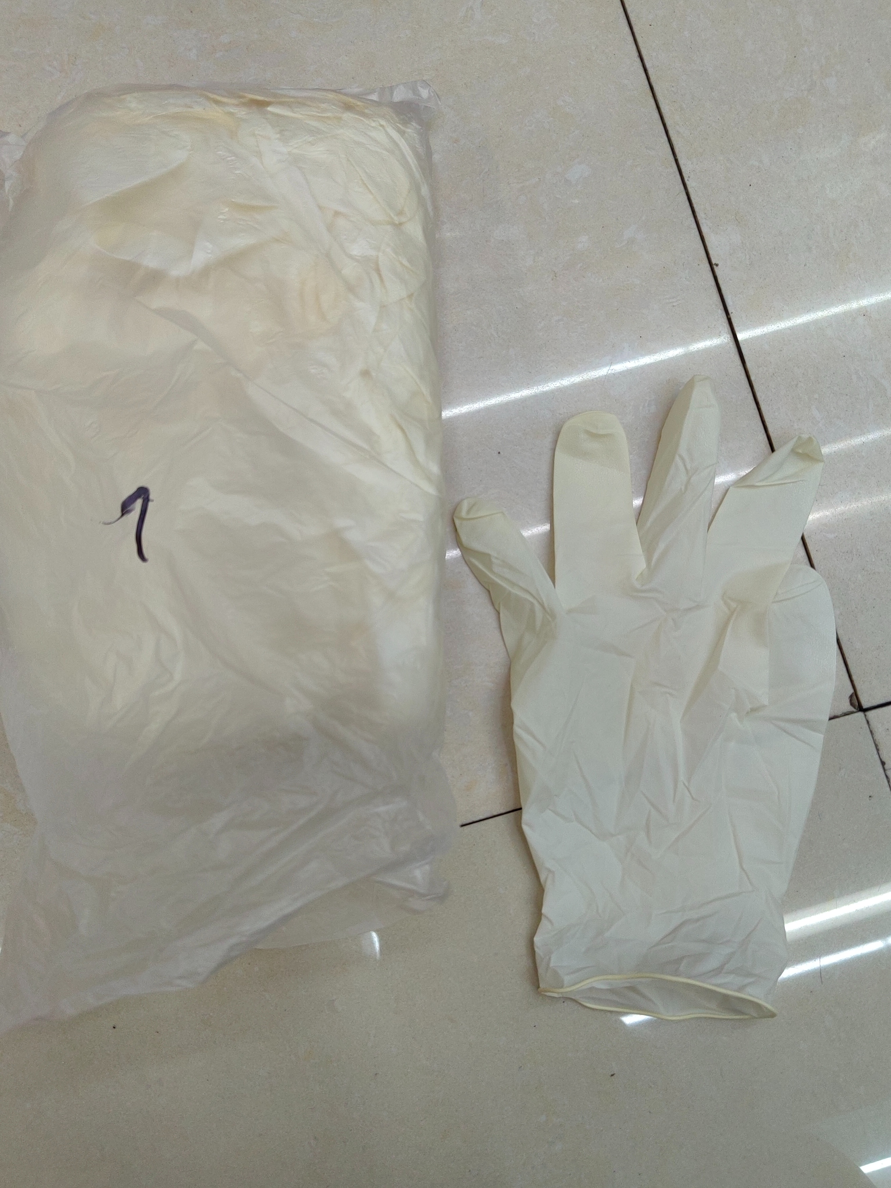 透明厨房手套/手套/一次性pe手套/凡士林护手霜/护手霜女秋冬细节图