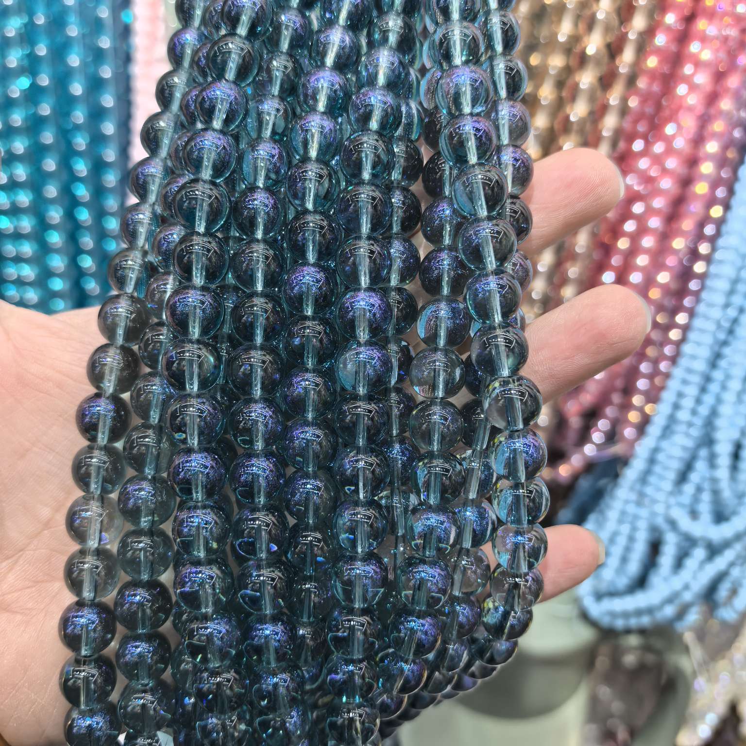 Factory direct supply of 10mm transparent glass round beads, ice-transparent glass loose beads, DIY handcrafted bracelet and necklace material glass beads detail image 7