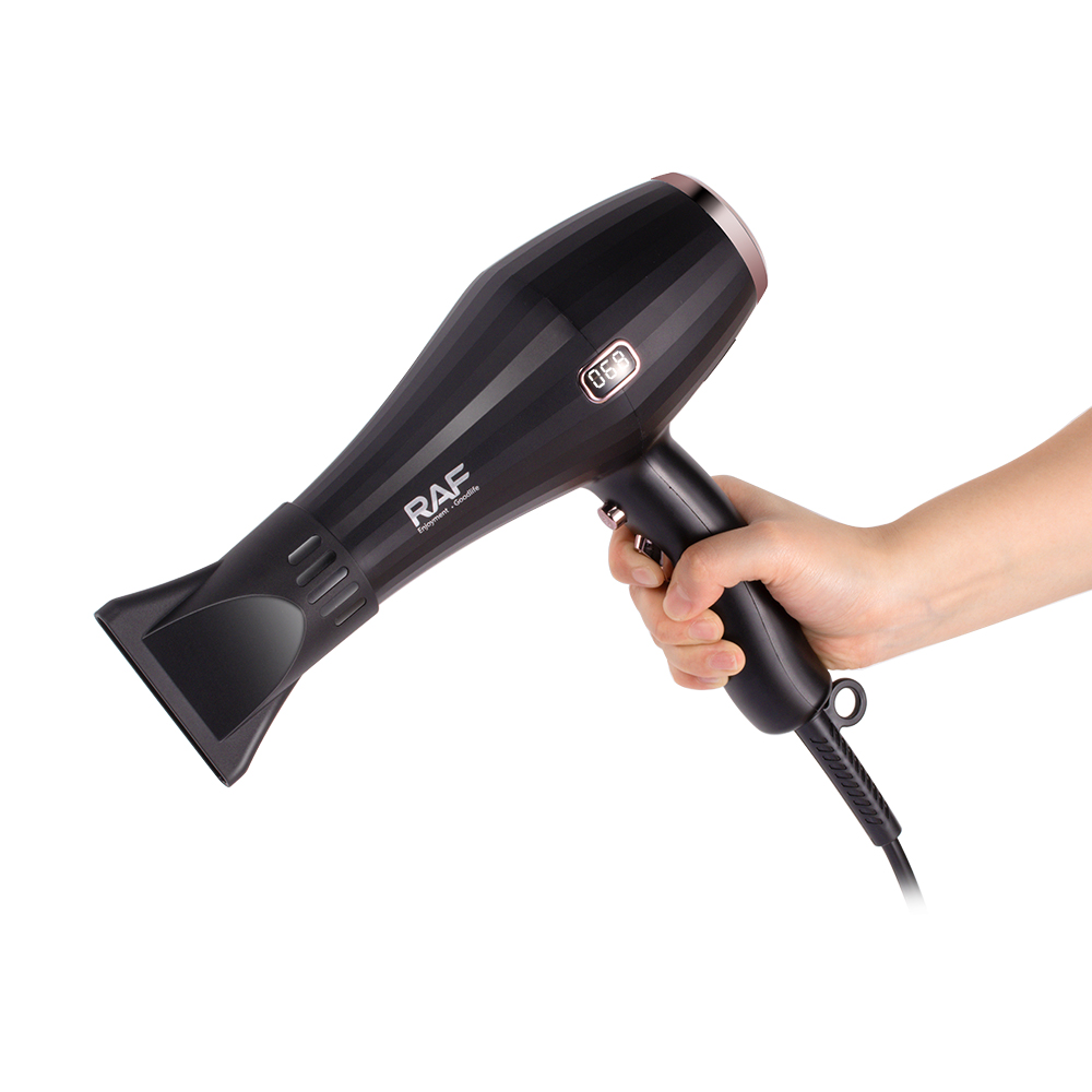 RAF European standard hair dryer, hair salon, household high-power hairdresser, hair salon special air duct manufacturer wholesale Application Scenario