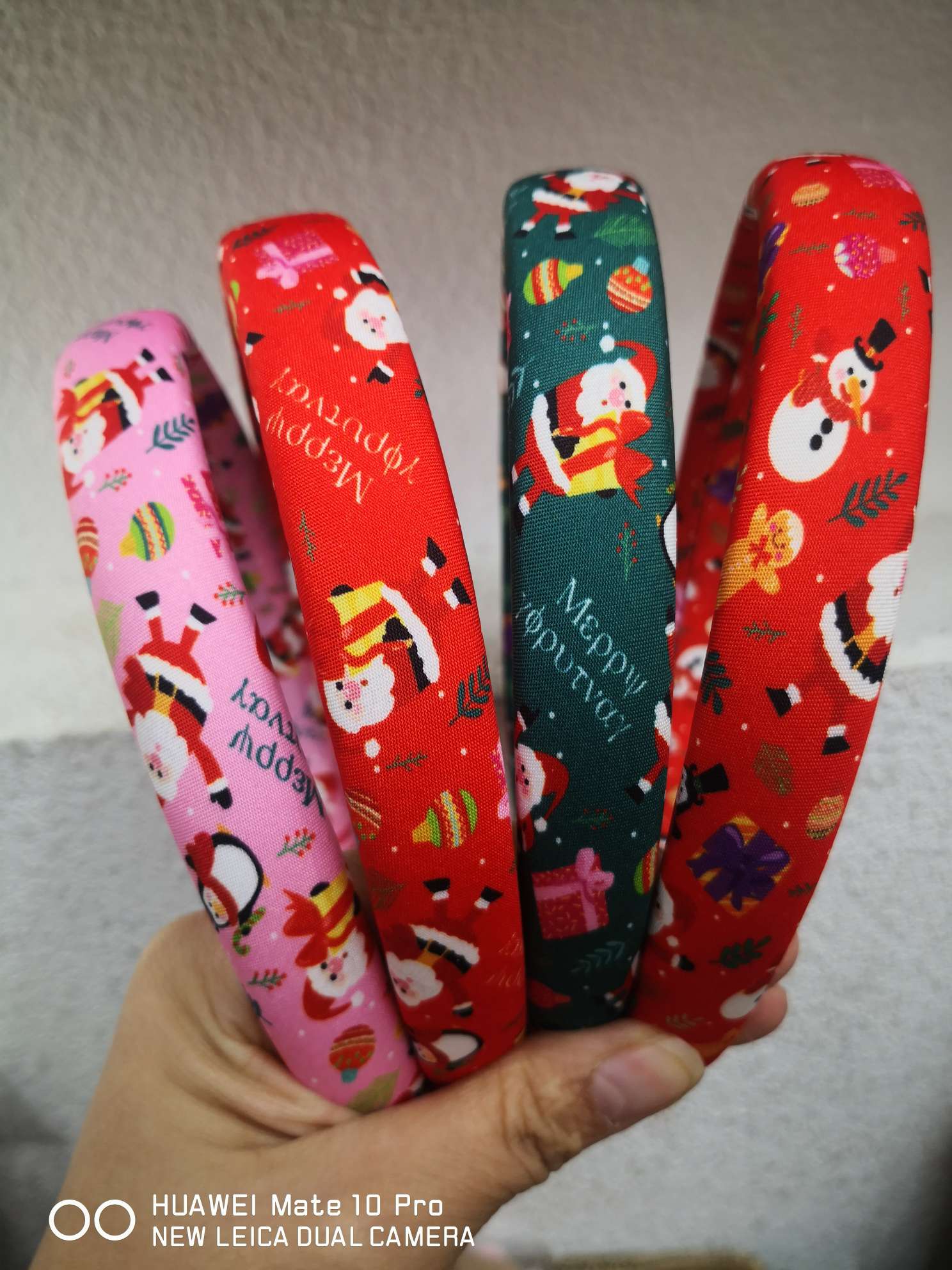 Santa Claus sponge headdress