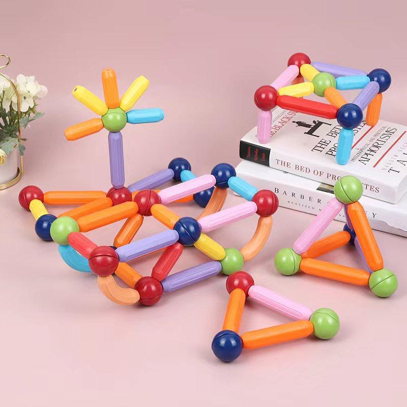 variety magnetic rods strong magnetic toy assembled building blocks magnetic rods children's educational magnet stick early education upfield bar magnet Application Scenario
