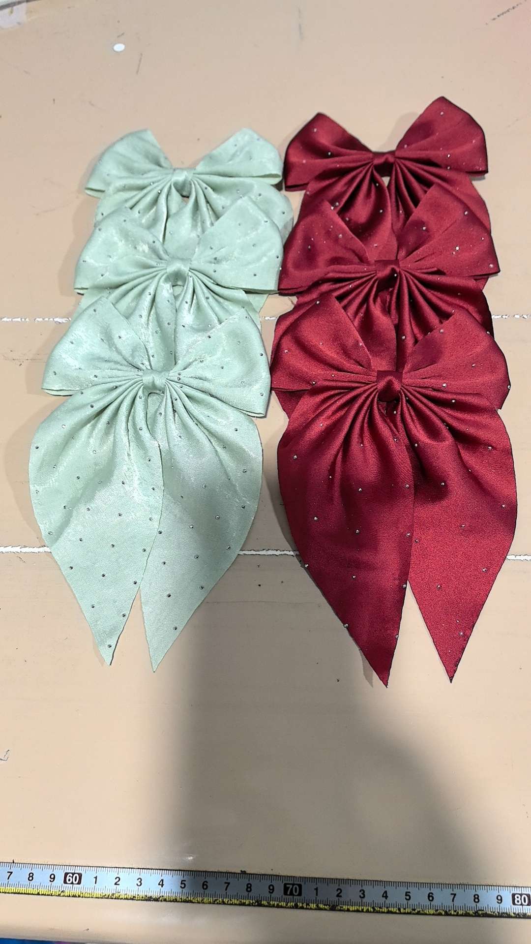 Black one-piece hair clip accessories, hair accessories, hair clips, hair clips, simple and fashionable women's hair accessories, trendy hair accessories details Picture
