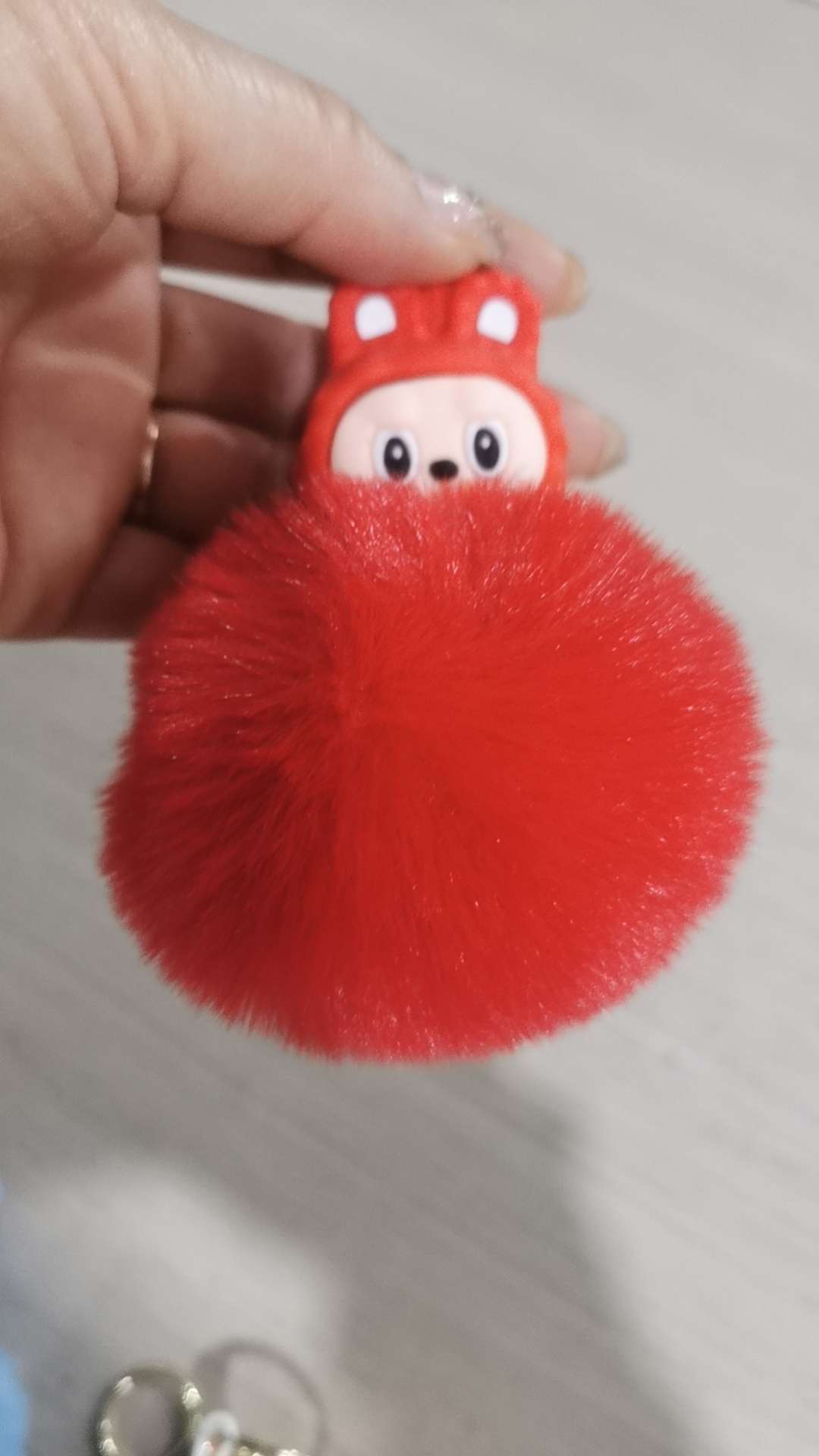 Hairball keychain, sand bottle keychain, keychain for girls 2024, cute Specification image