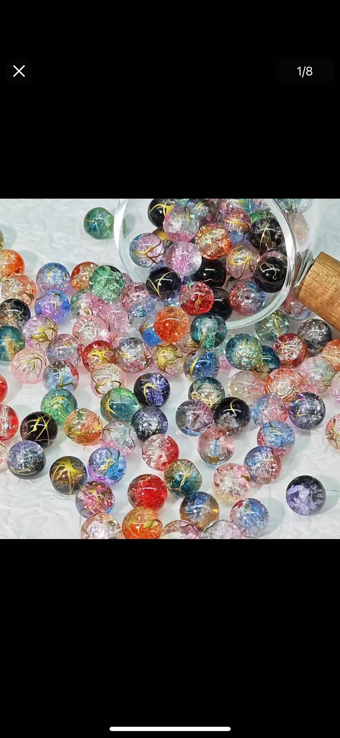 Beaded toys have become extremely popular. diy beaded bracelets and necklaces come in boxes and come in a variety of styles Specification image