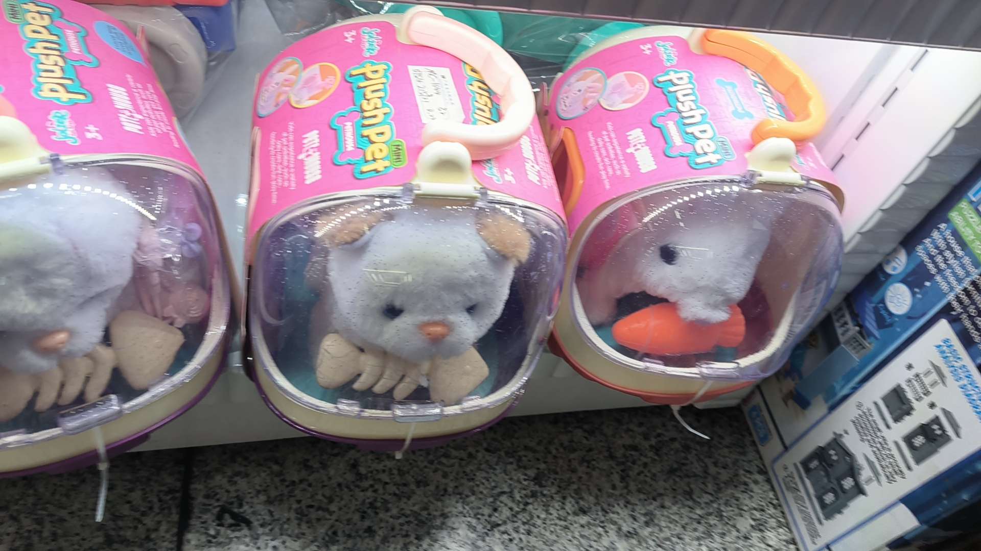 进口商品 泡泡玛特拉布布毛绒玩具 玩偶挂件 儿童玩具 玩具乐园 软毛绒亲肤安全材质