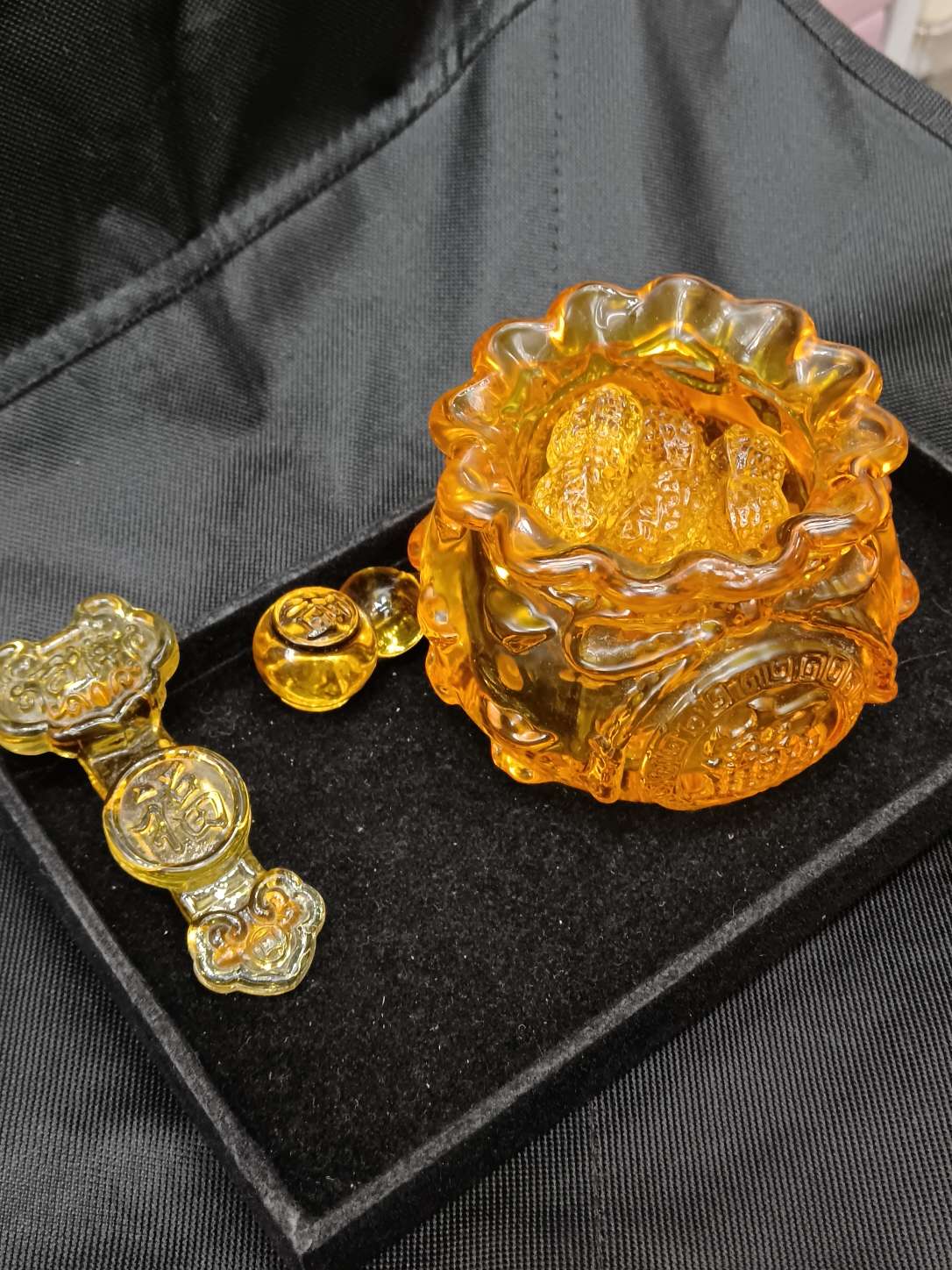 水晶原石工艺品 聚宝盆10cm
 精致礼品 水晶玻璃艺术品 家居装饰摆件