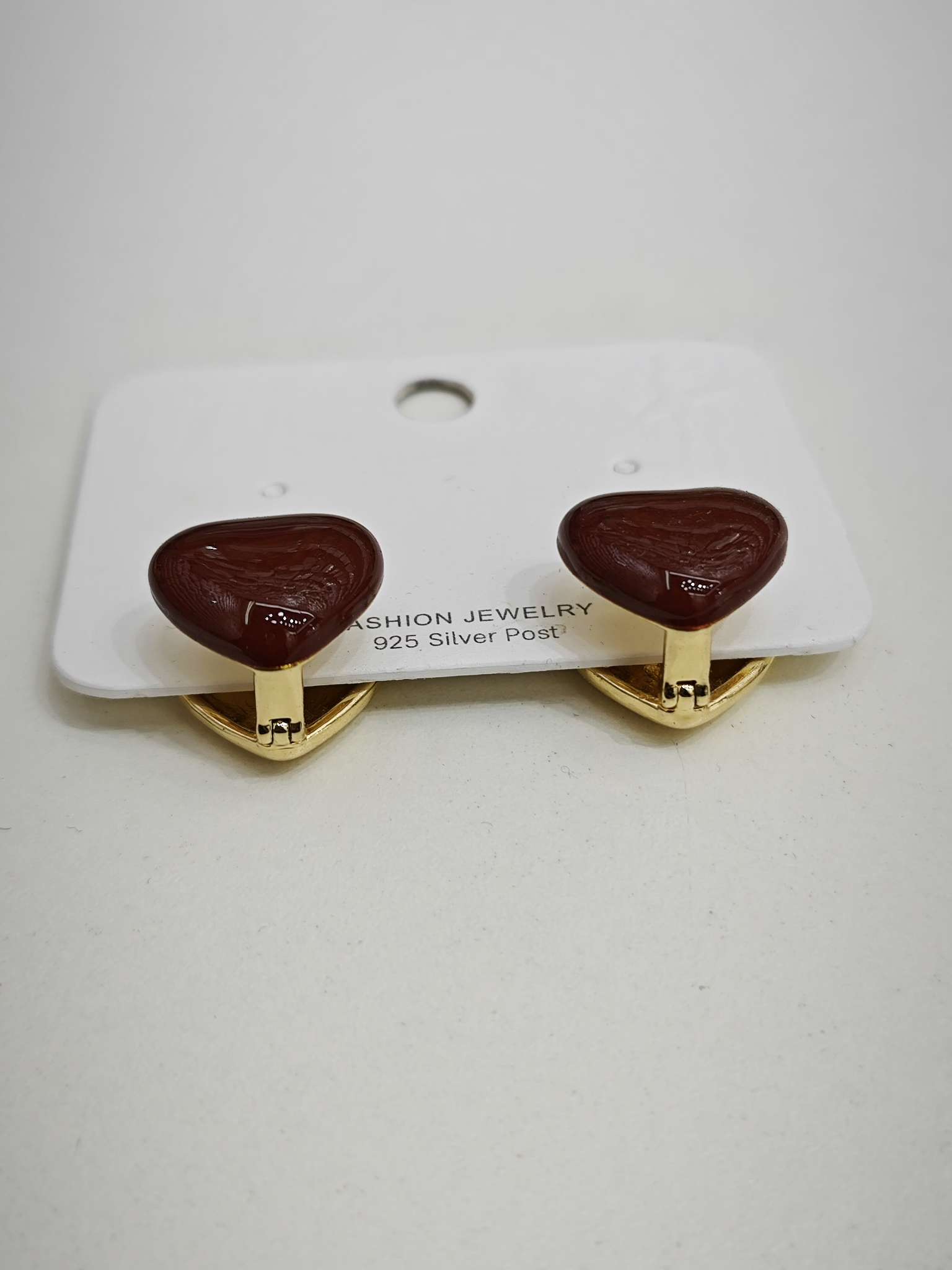 时尚爱心耳环耳扣 安哥拉红 高档女士饰品 精致耳扣时尚潮流配饰产品图