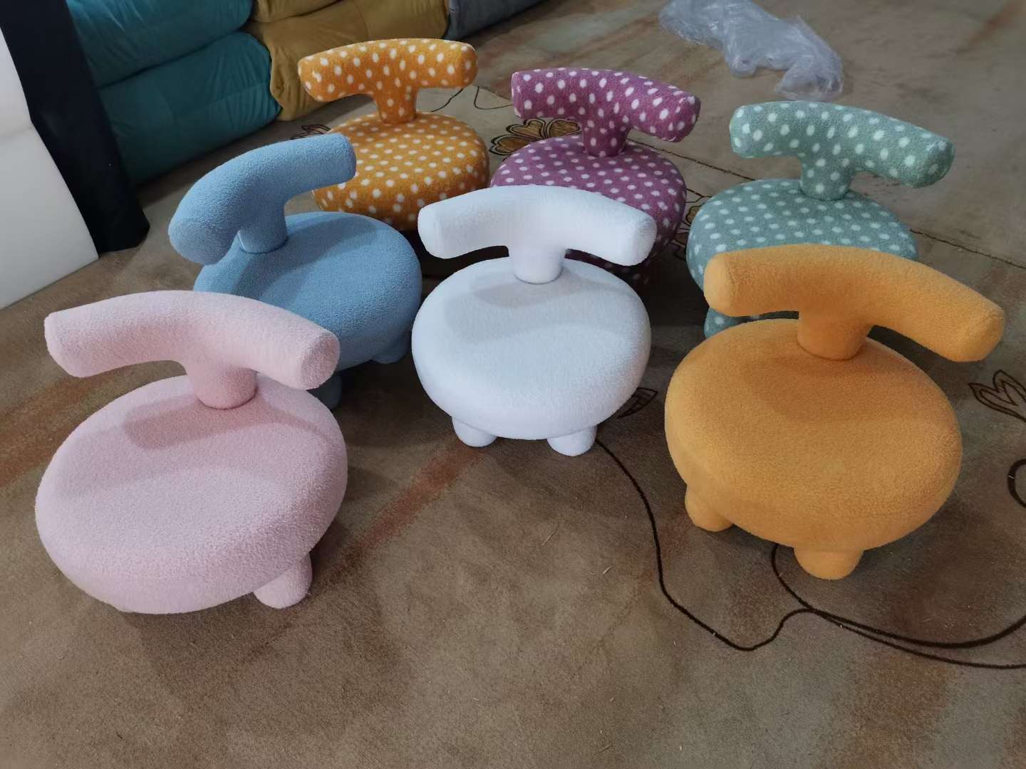 Selected living room furniture, other chairs, stools, couches, home decoration materials, solid wood furniture, simple and modern style, comfortable and durable, essential for home life details Picture