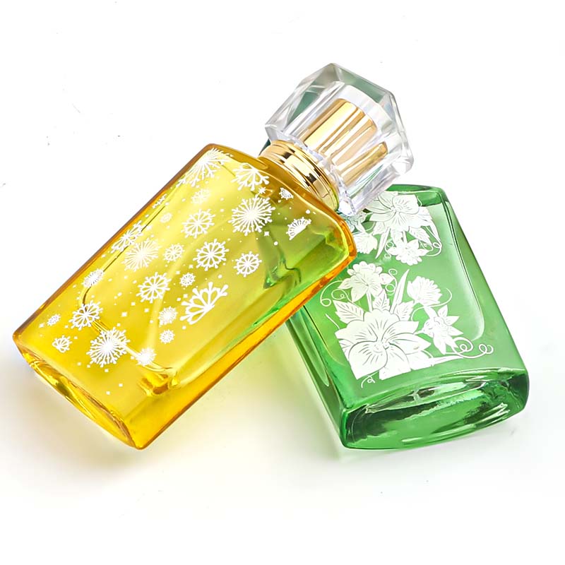  厂家批发50ml香水瓶喷色半透明瓶子旅行便携分装瓶化妆品喷雾瓶详情6