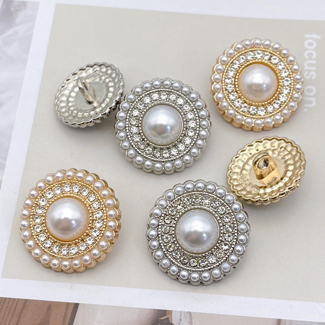 Buttons Wholesale High-Grade Gold Windbreaker Button Factory Direct Sales Exquisite Fashion Rhinestone Pearl Classic Style Metal Buttons